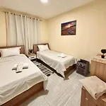 Urban Apartment In Blloku
